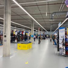 Decathlon Utrecht the Wall