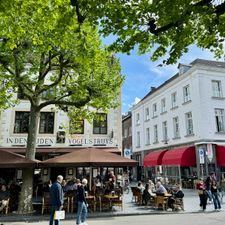 Café In Den Ouden Vogelstruys