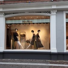Max Mara