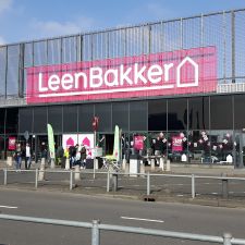Leen Bakker