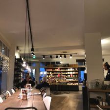 Chocolate Company Café