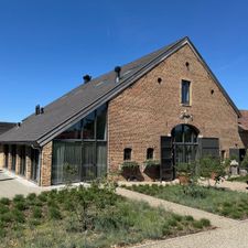 Brut 172 by Hans van Wolde