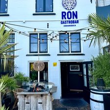 Ron Gastrobar Indonesia