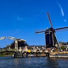 Rondvaart Leiden | stadsrondvaarten | Groepen | Sloep en sup verhuur