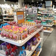 HEMA