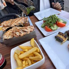 Amigo Grill Restaurant