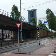 Hertz Autoverhuur - The Hague - Lekstraat 37