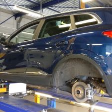 KwikFit Apeldoorn - Autobanden, APK en onderhoud