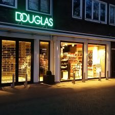 Parfumerie Douglas