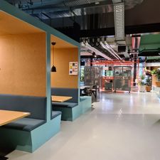 The Social Hub Restaurant & Bar Amsterdam City