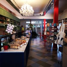 Vegabond plant-based Store & Deli