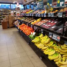 rammelaar Waardig Fruit groente Bij Dirk van den Broek in Delden betaal je met creditcards van American  Express (AMEX), Mastercard en Visa