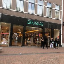 Parfumerie Douglas