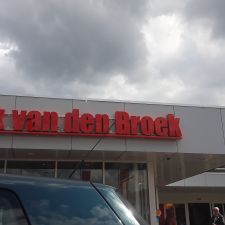 Dirk van den Broek