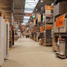 HORNBACH Bouwmarkt Breda