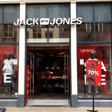 JACK & JONES