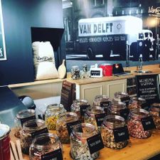 Van Delft Chocolates & Bakery