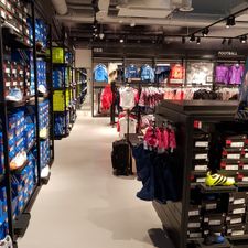 Adidas Outlet Store Lelystad