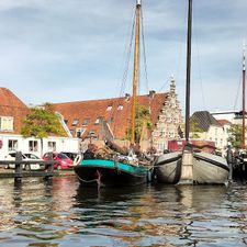 Rondvaart Leiden | stadsrondvaarten | Groepen | Sloep en sup verhuur