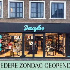 Parfumerie Douglas Sluis