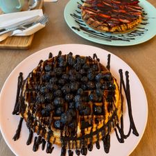 Heart-Garden Waffles & Coffee