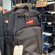Levi's® Factory Outlet Roosendaal