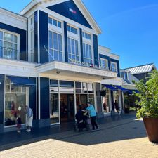 Tommy Hilfiger Outlet