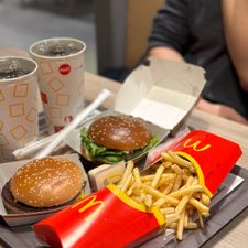 McDonald's Airport Schiphol McDrive Noord