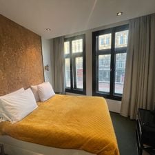 Ph Hotel De Entree Amsterdam Bv