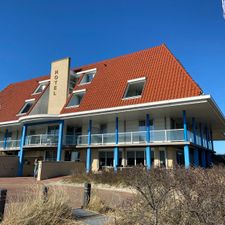 Strandhotel Buren aan Zee