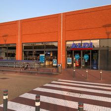 ALDI Tholen Terreplein