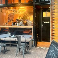 Oocker