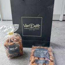 Van Delft Chocolates & Bakery