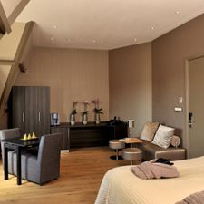 Brasss Hotel Suites