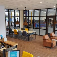KwikFit Amsterdam Zuid-Oost - Autobanden, APK en onderhoud