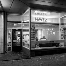 Hertz Autoverhuur - Rotterdam - Central Railway Station