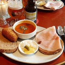 Café Luxembourg