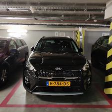 Hertz Autoverhuur - Arnhem - Bergstraat 2 HLE