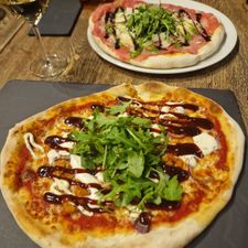 WOODSTONE Pizza and Wine Almere