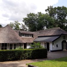 Het Koetshuis