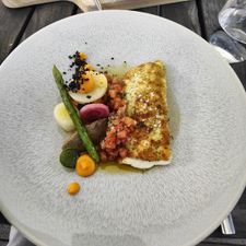 HFSLG Bar & Bistro