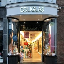 Parfumerie Douglas Den Bosch