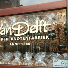 Van Delft Chocolates & Bakery