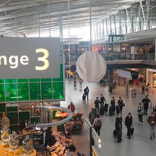 McDonald's Airport Schiphol Lounge 3