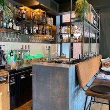 Zinc wine&dine