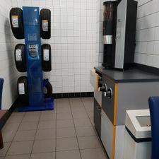 KwikFit Amsterdam Centrum - Autobanden, APK en onderhoud