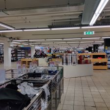 Makro Delft