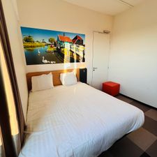 easyHotel Amsterdam Zaandam