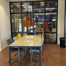 KwikFit Amsterdam Zuid-Oost - Autobanden, APK en onderhoud
