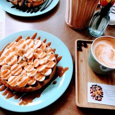 Heart-Garden Waffles & Coffee